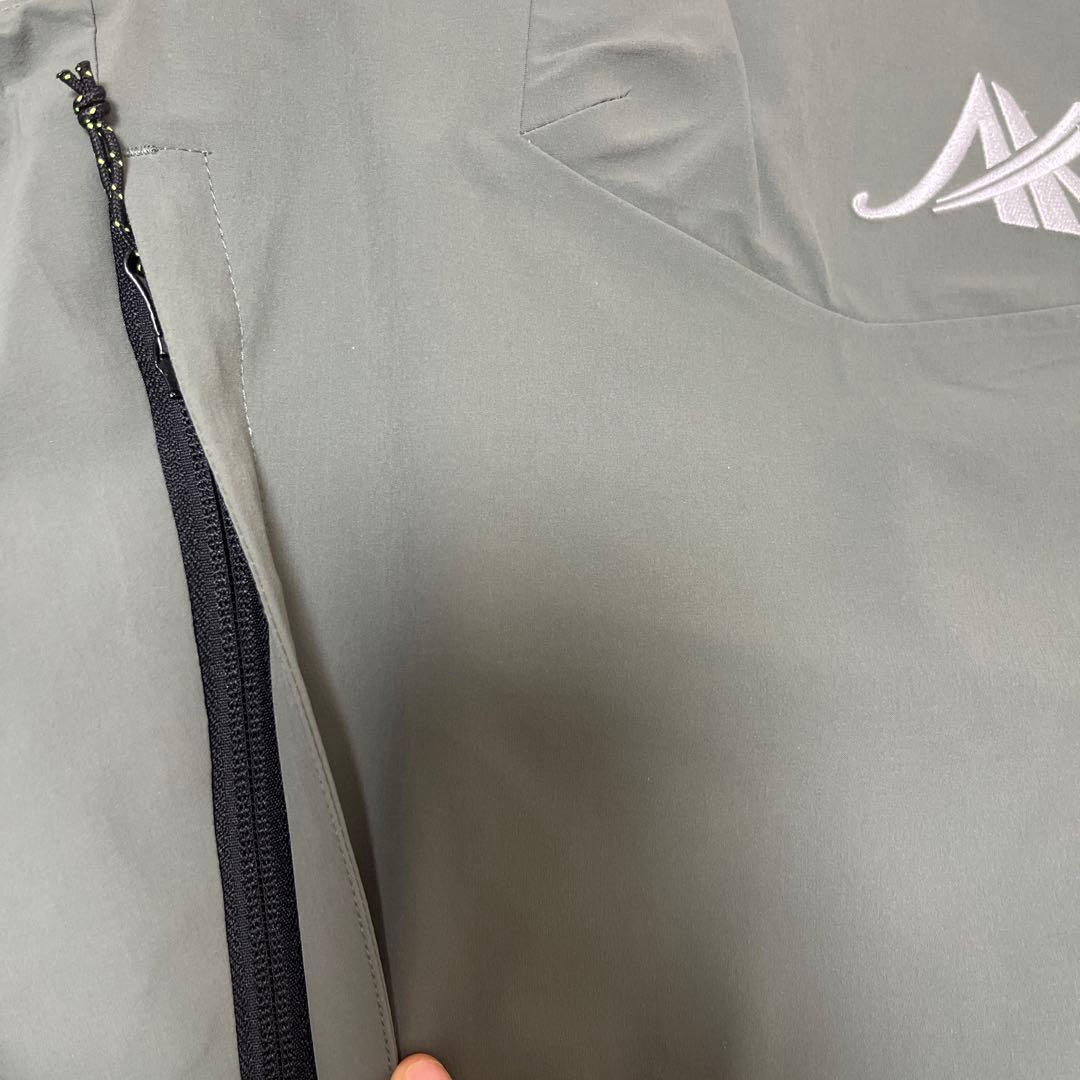 オリーブグリーン　スキーウェア 3L