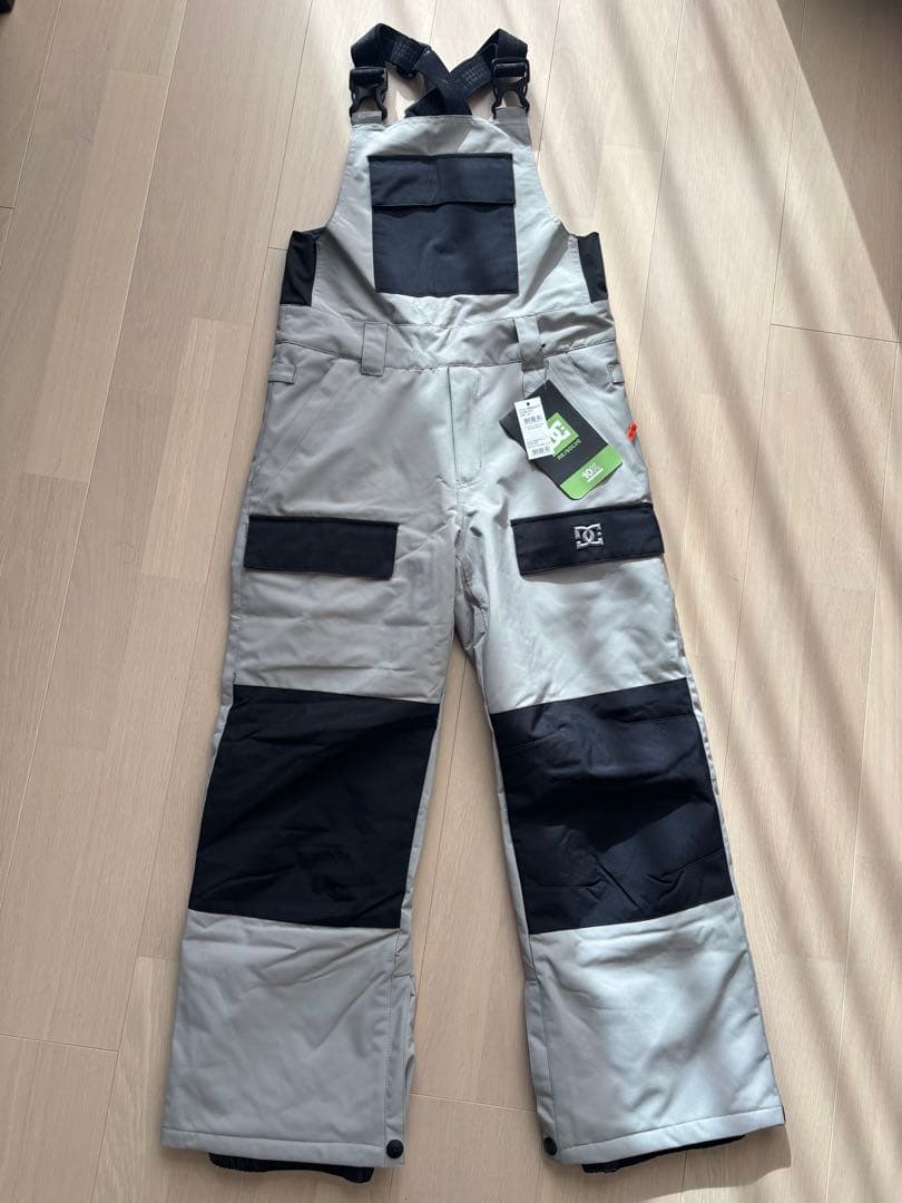 DC ビブパンツ　150㎝　新品