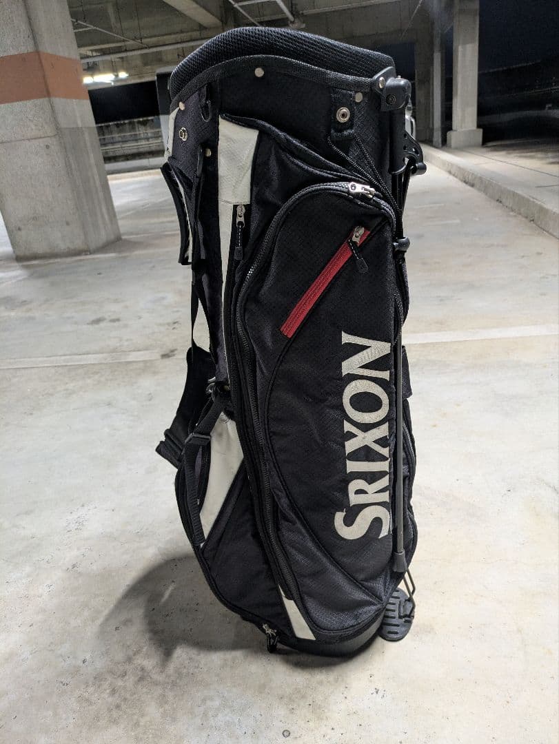 キャディバッグ　DUNLOPスリクソン　スタンド式　軽量