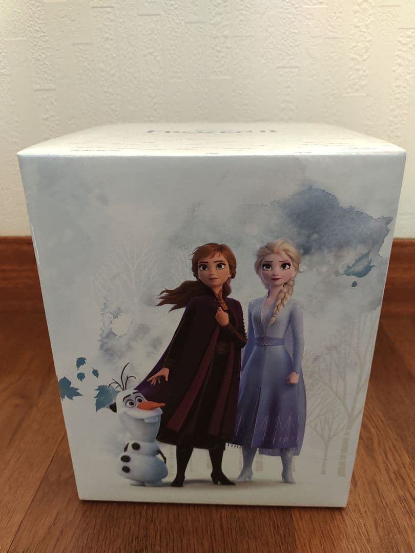 ◆アナと雪の女王　２　アナ　エルサ　オラフ　スノーグローブ　ディズニー