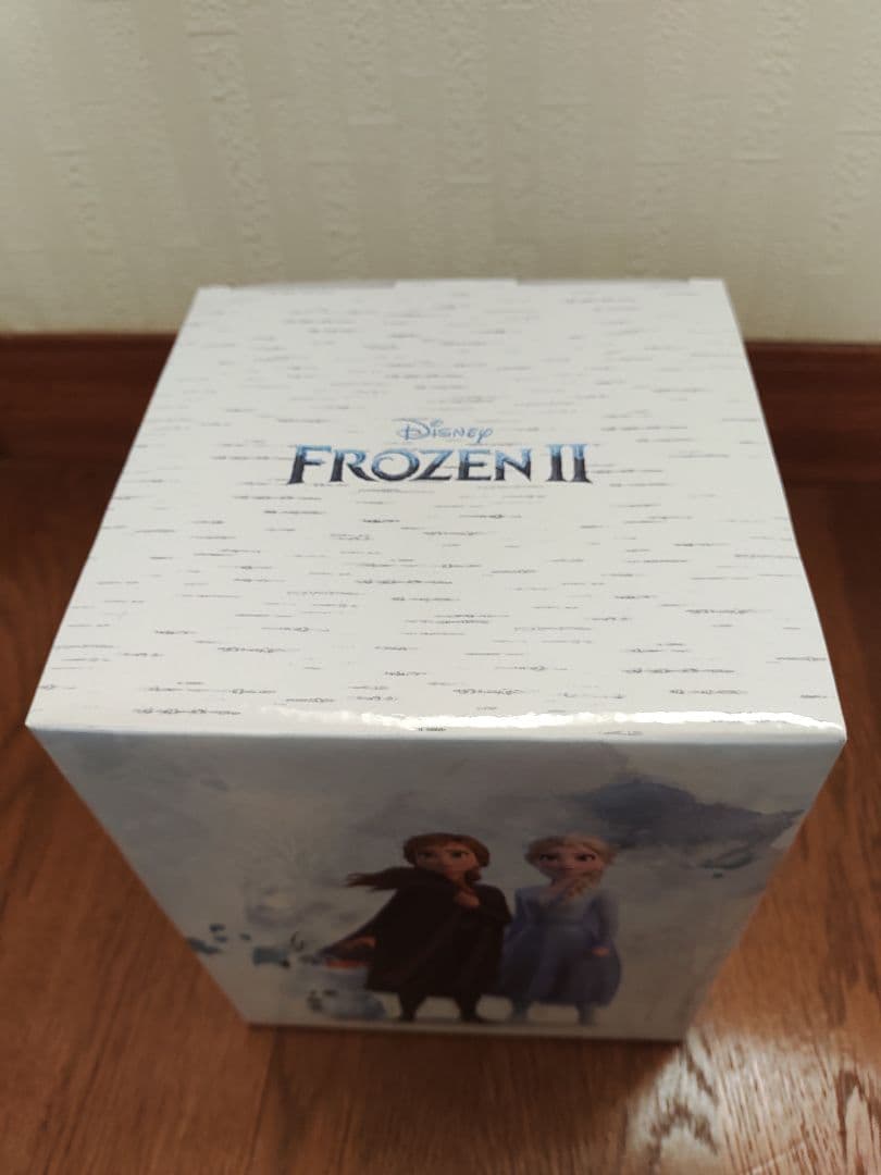 ◆アナと雪の女王　２　アナ　エルサ　オラフ　スノーグローブ　ディズニー