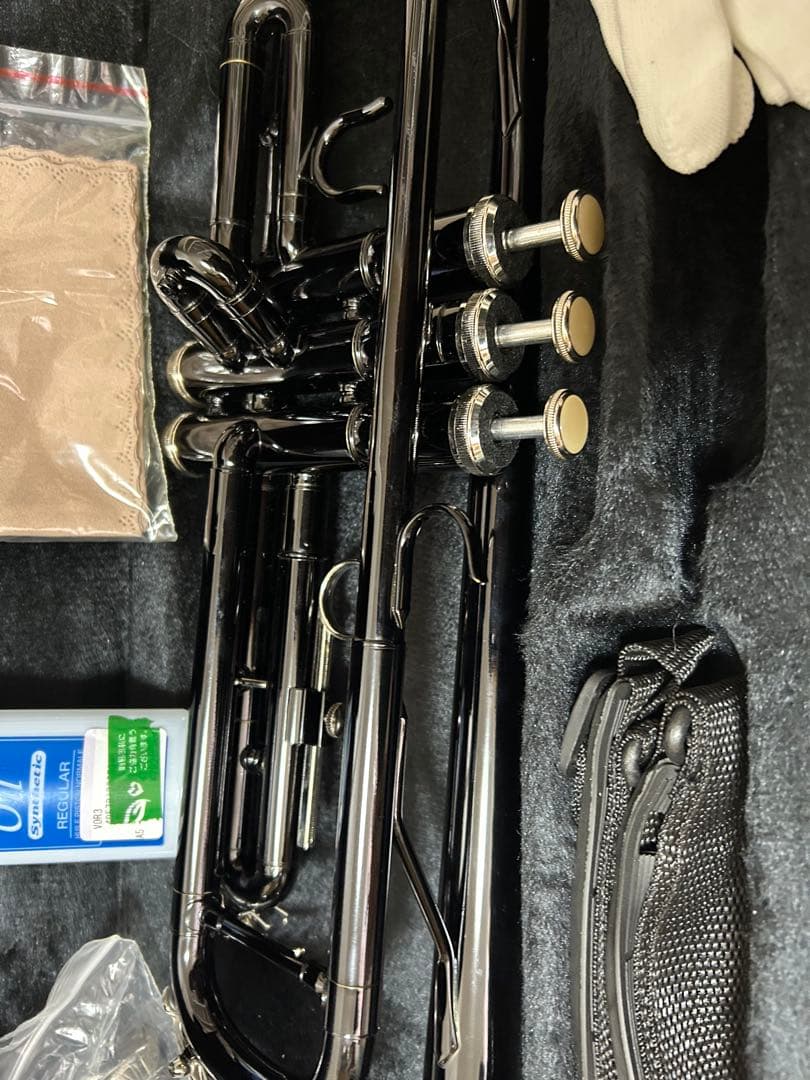 ブラック トランペット 本体