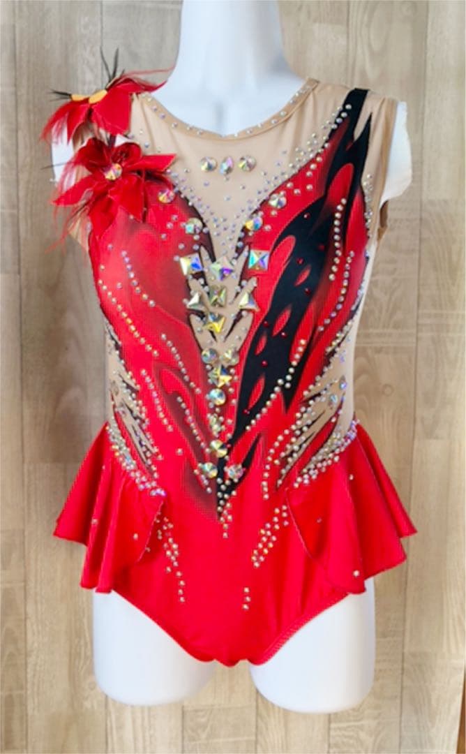 すぐ発送❣️１５０赤系レオタード