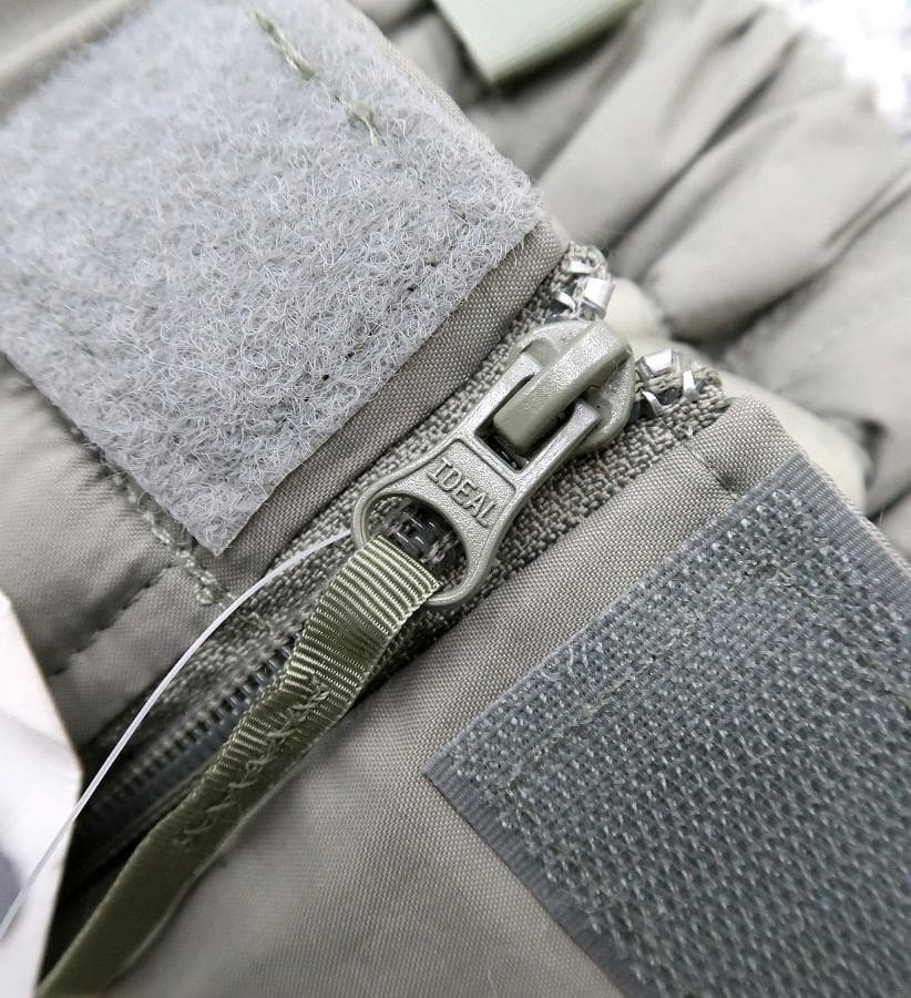 ⑤ 新品 S-S 米軍実物 2007年 レベル7 プリマロフト パンツ