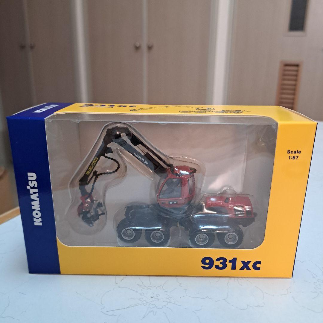コマツミニカーセット wx22H、931xc 、G40、PC30E 各1台ずつ。