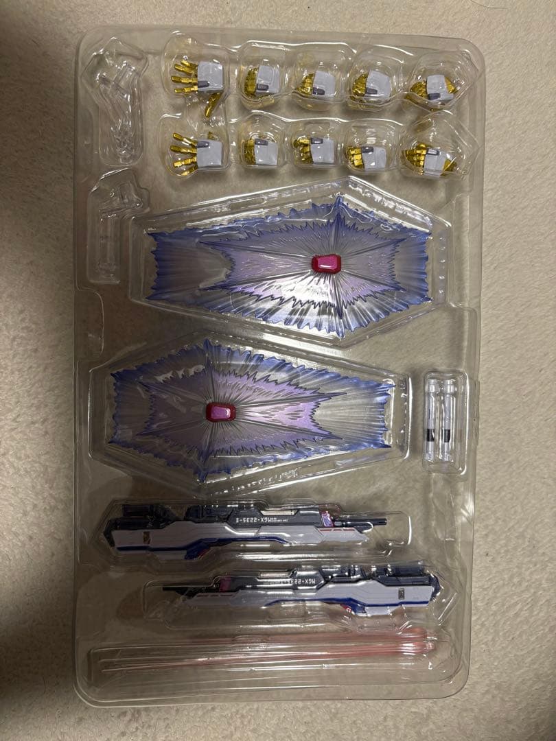 メタルビルド　ストライクフリーダム　光の翼付き