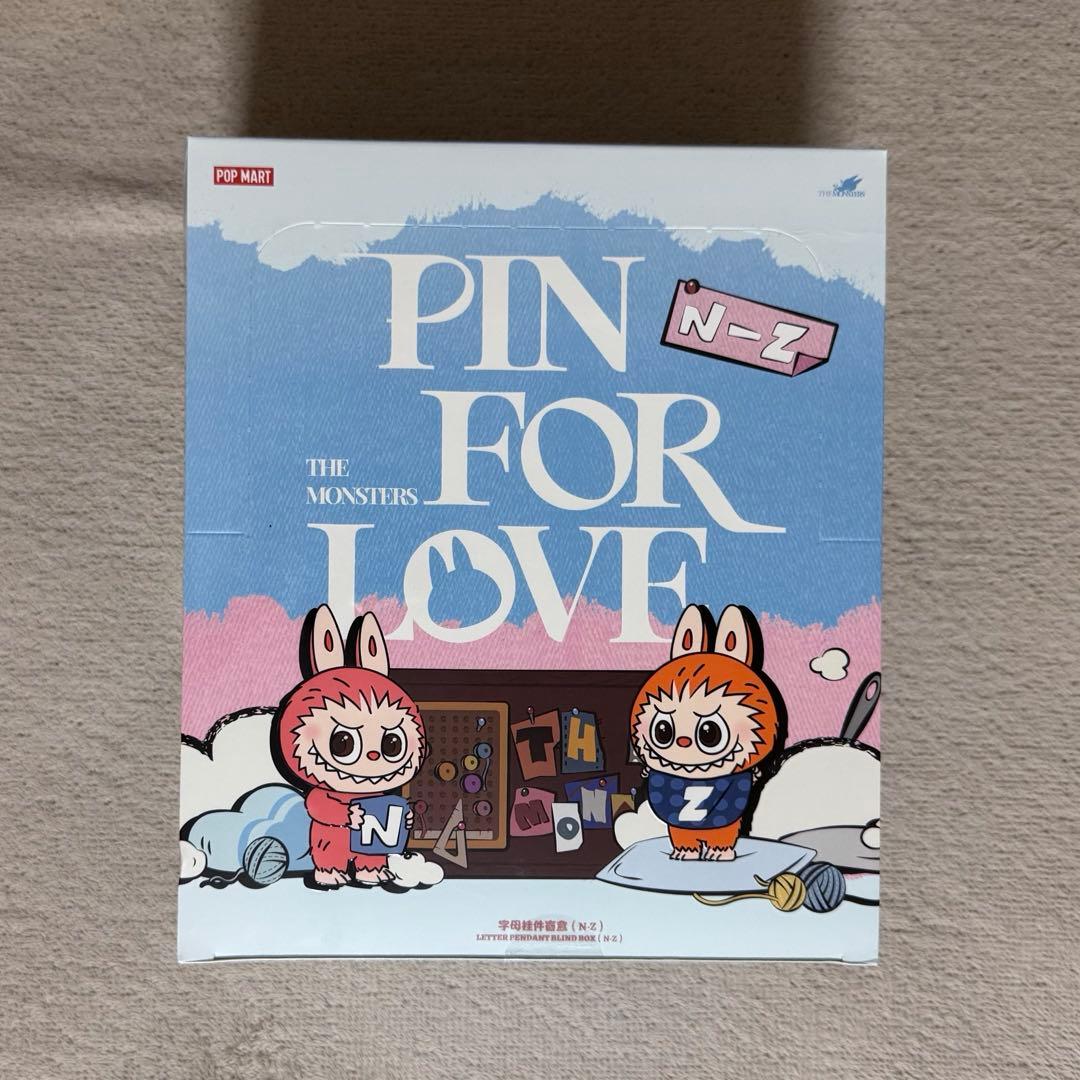ラブブ アルファベット　ペンダント　PIN FOR LOVE
