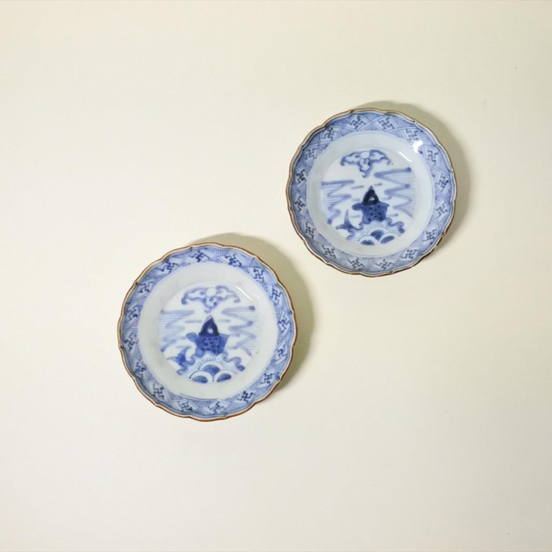 江戸中期～後期　伊万里　染付　鯉　荒磯　小皿　２枚組　骨董品　アンティーク c