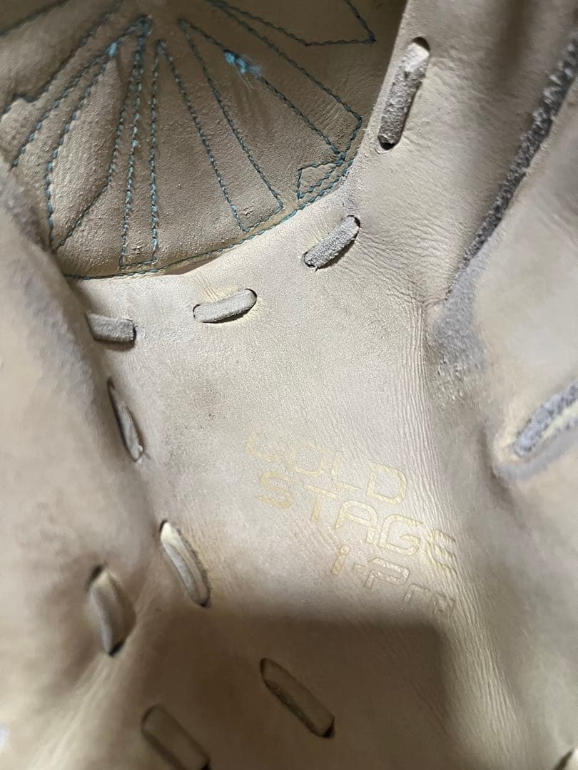 アシックス硬式投手用グラブ