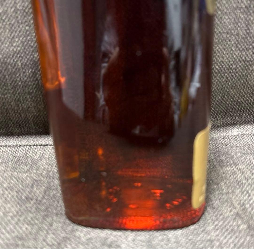 【特級 ジョニーウォーカー】※古酒　 （ブラックラベル エクストラ スペシャル》