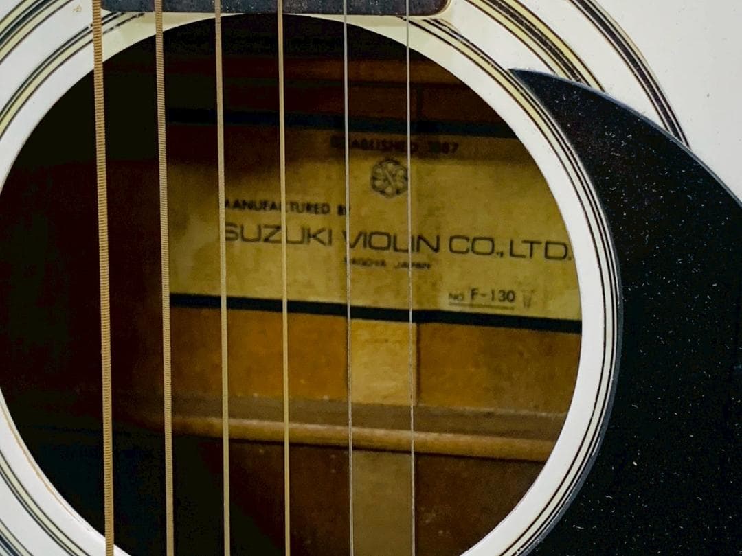 39Z SUZUKI ヴァイオリン F-130 アコースティックギター ホワイト