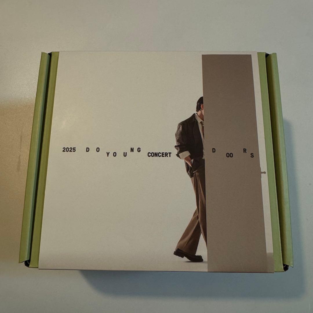 NCT ドヨン DOORS グロパ特典　レコードプレーヤー