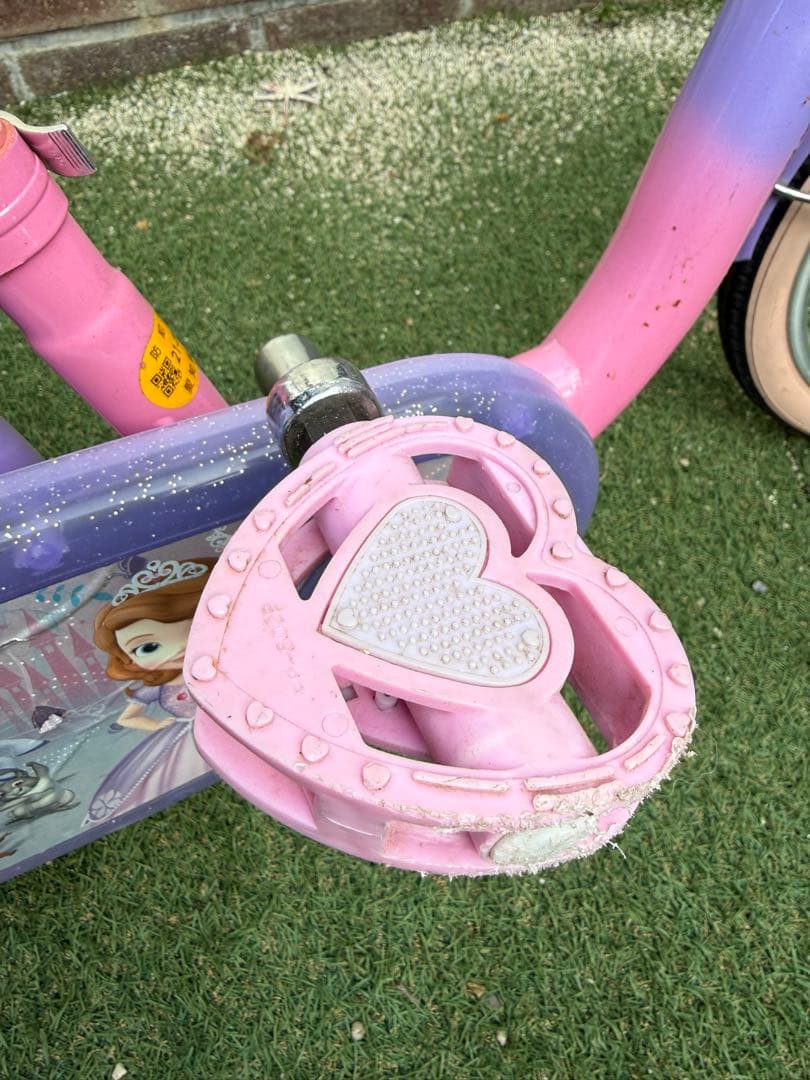 プリンセス　ソフィア　18インチ　自転車　子供　女の子　補助輪付き