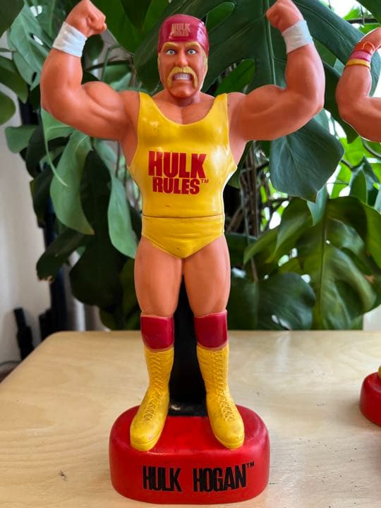 値下げ！ハルクホーガン、アルティメットウォリアー、貯金箱、WWF、WWE