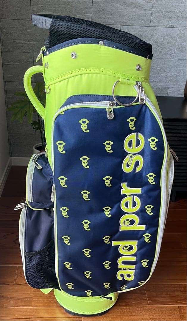 and per se ゴルフバッグ