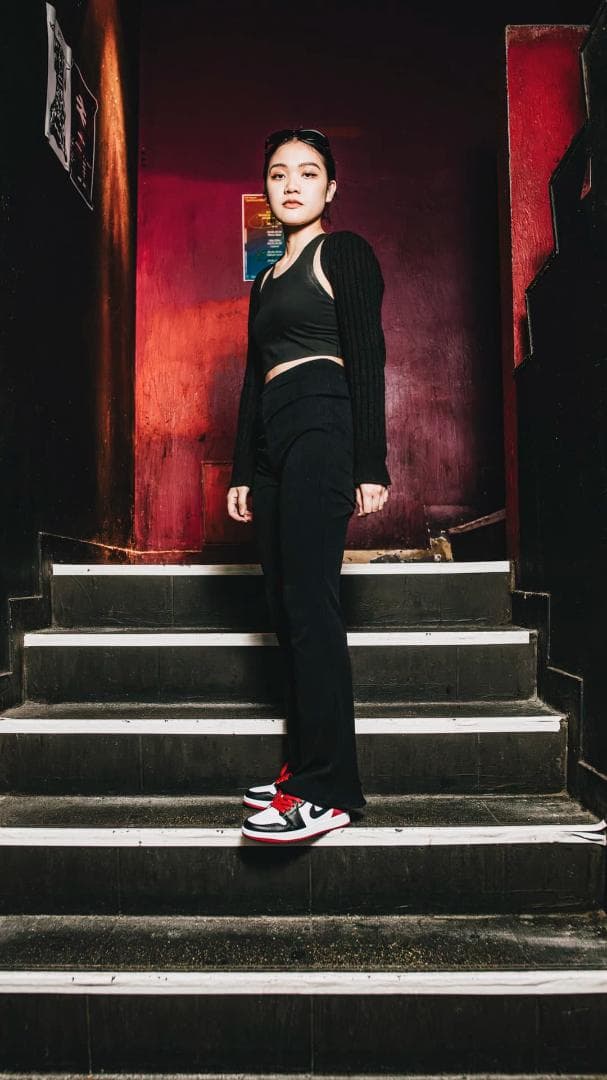 【極美品】名品　NIKE AIR JORDAN 1 LOW OG つま黒