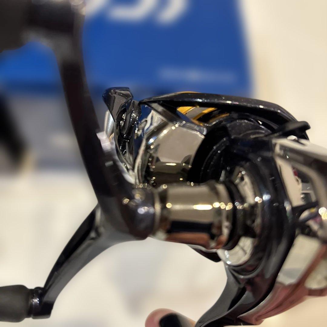 ダイワ 20レブロス LT3000S-CH-DH 21ネクサーブ C3000HG