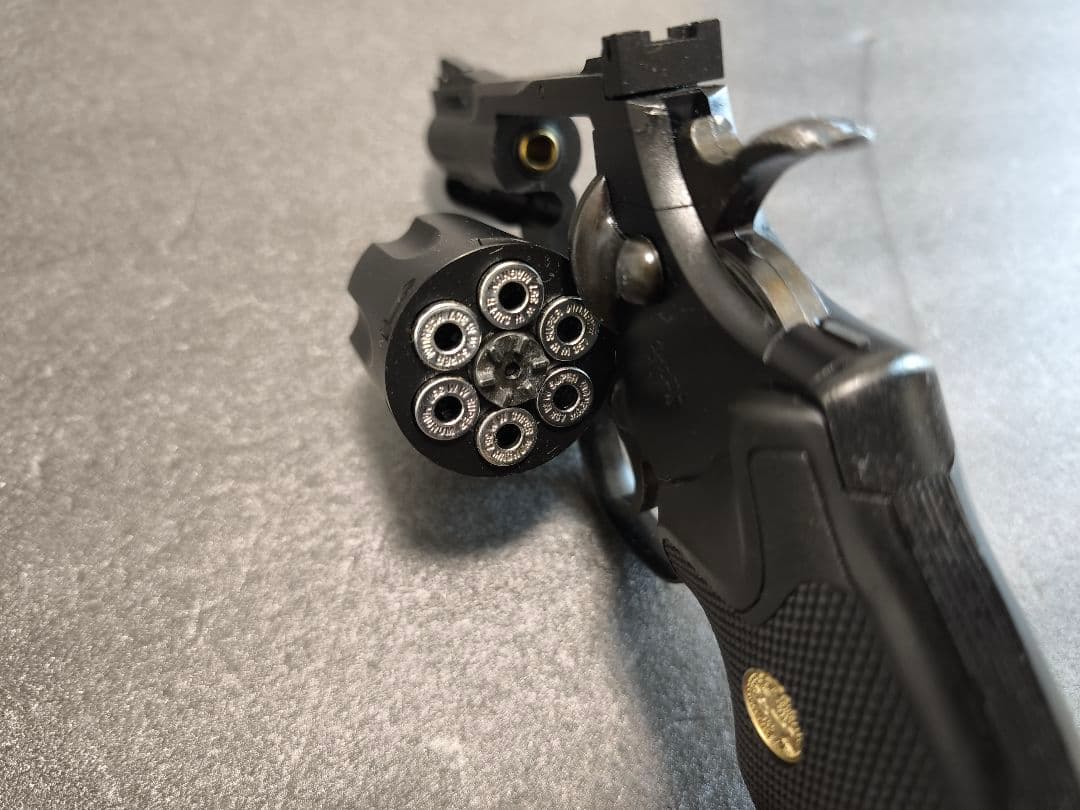 絶版貴重品！東京マルイ　パイソン　357マグナム　2.5inch