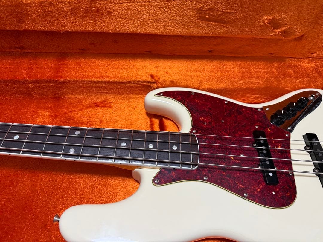 【漆黒指板】fender American Vintage II 1966 JB