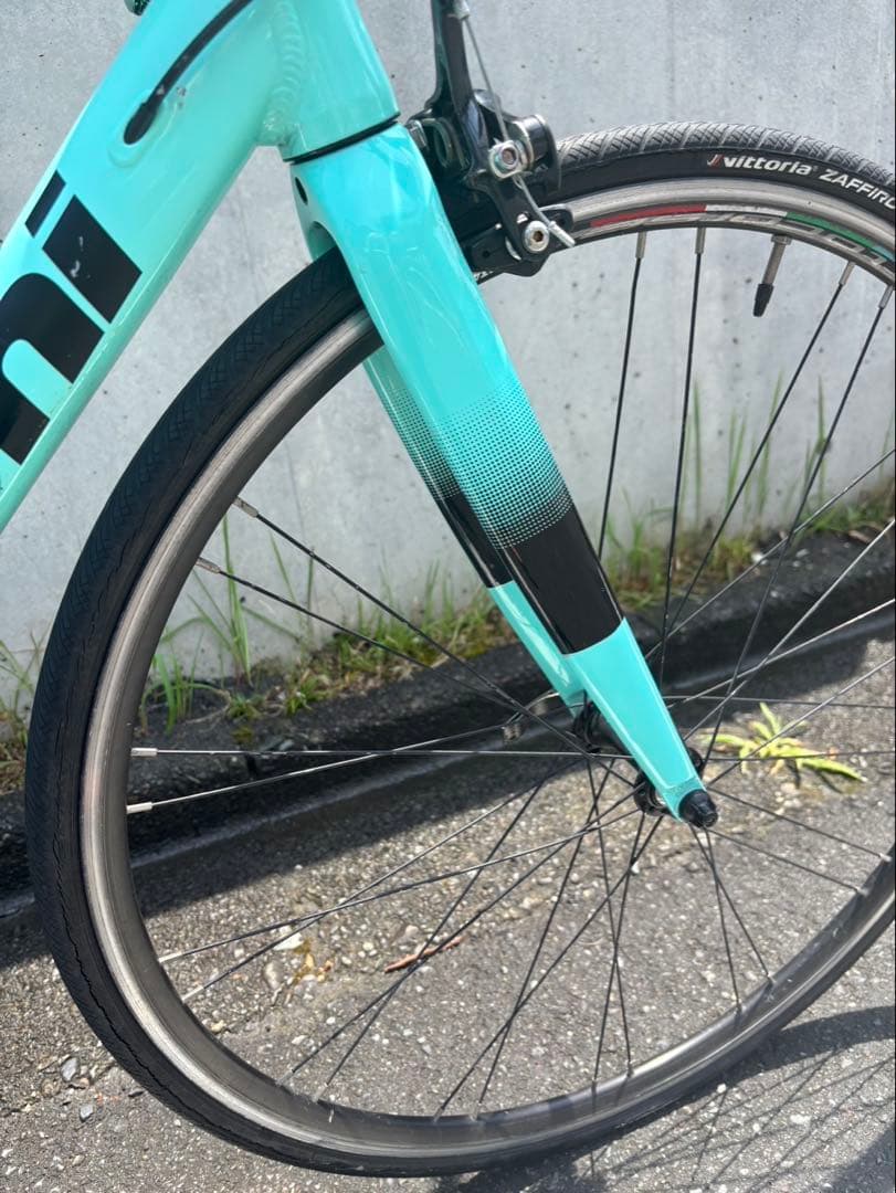 セール中 Bianchi ロードバイク SORAvia nirone