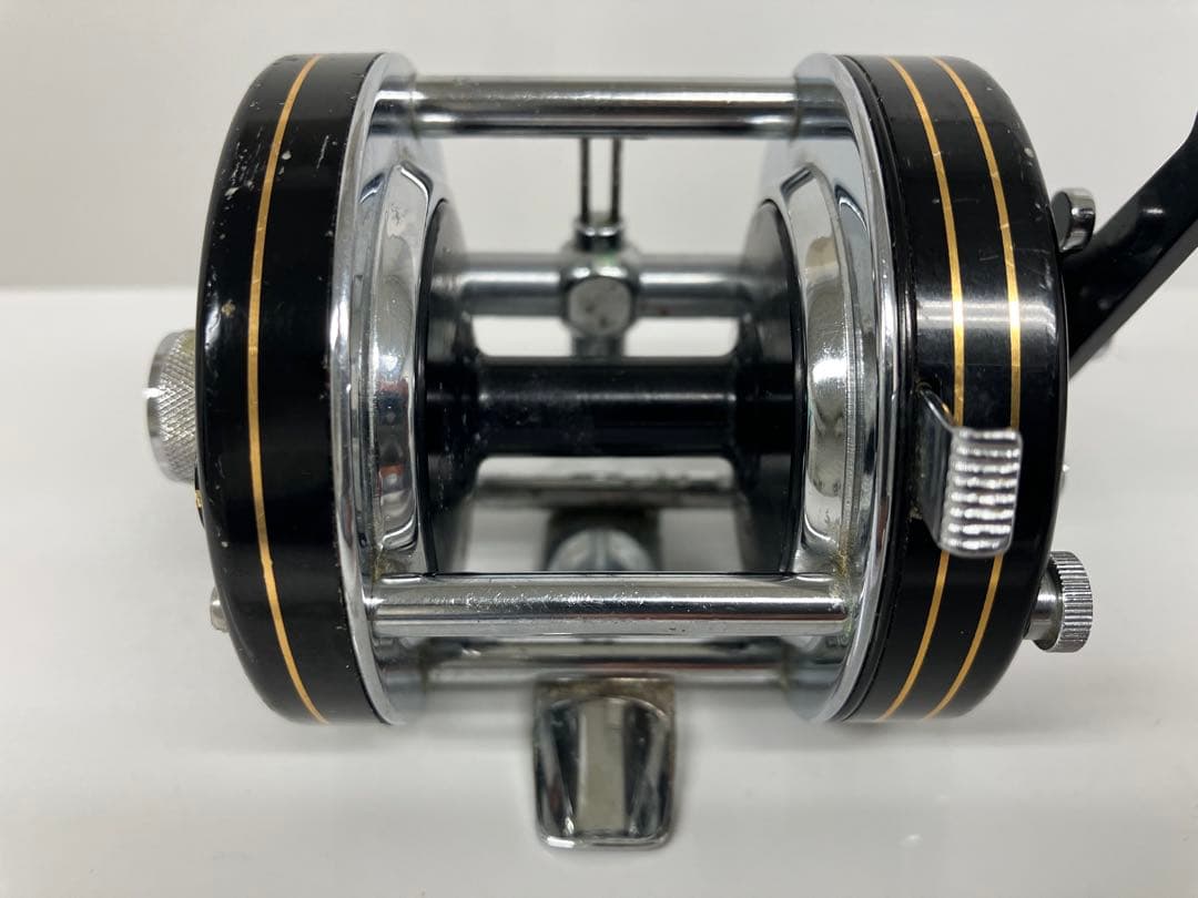DAIWA Millionaire V リール 2ボールベアリング