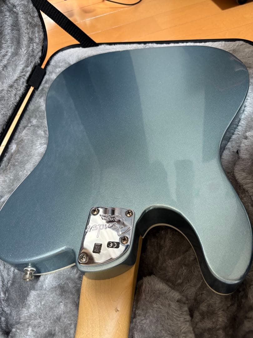 Fender USA American Elite シンラインテレキャスター