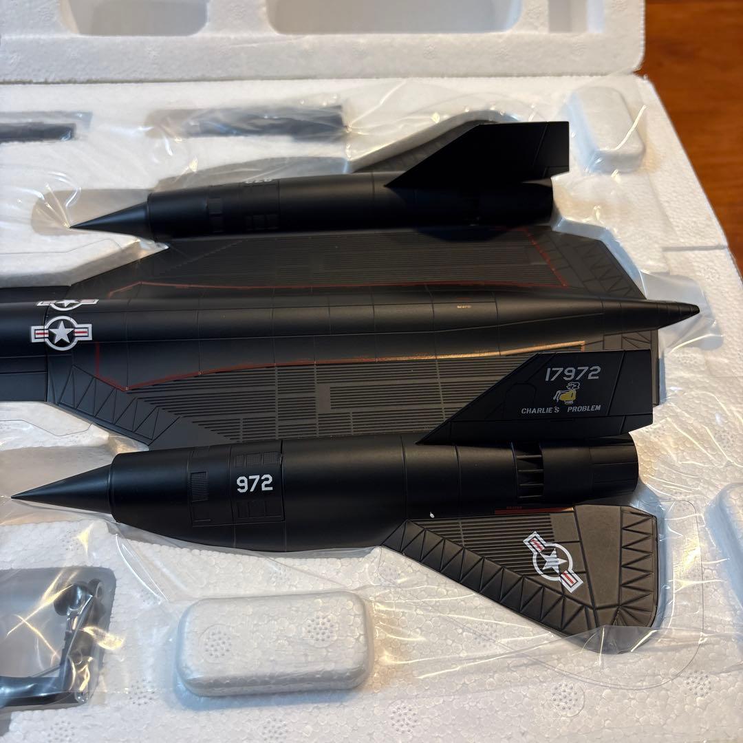 センチュリーウイングス 1/72 SR-71 ブラックバード