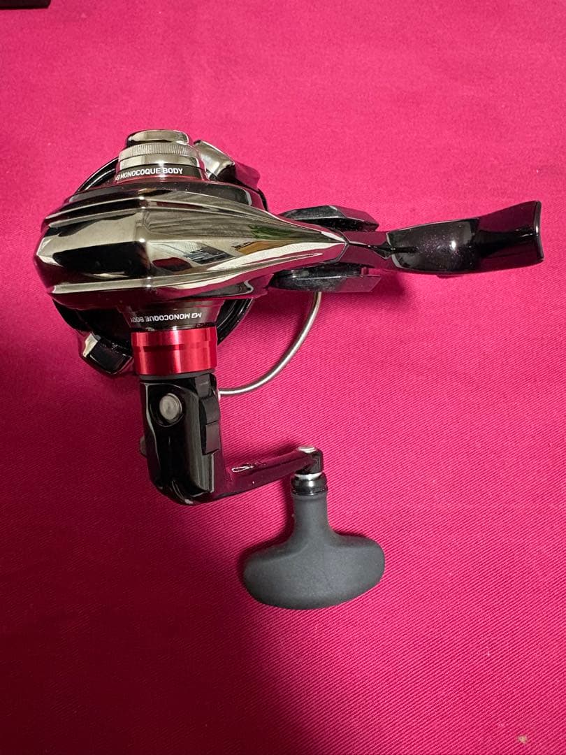 ダイワ トーナメント ISO 競技 LBD 2500XH-LBD レバーブレーキ