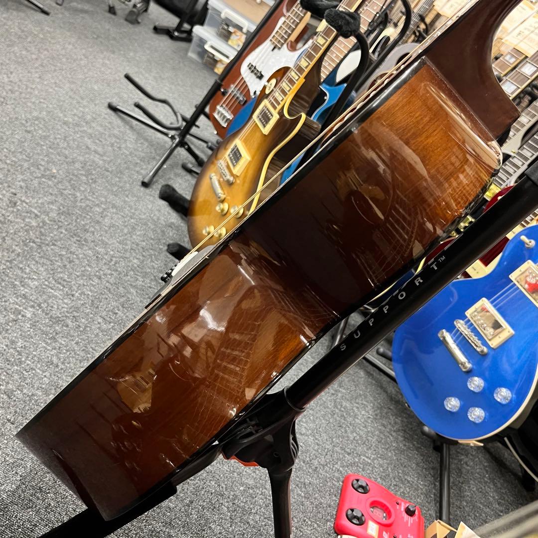 【11101】Fender acoustic AVALON 2