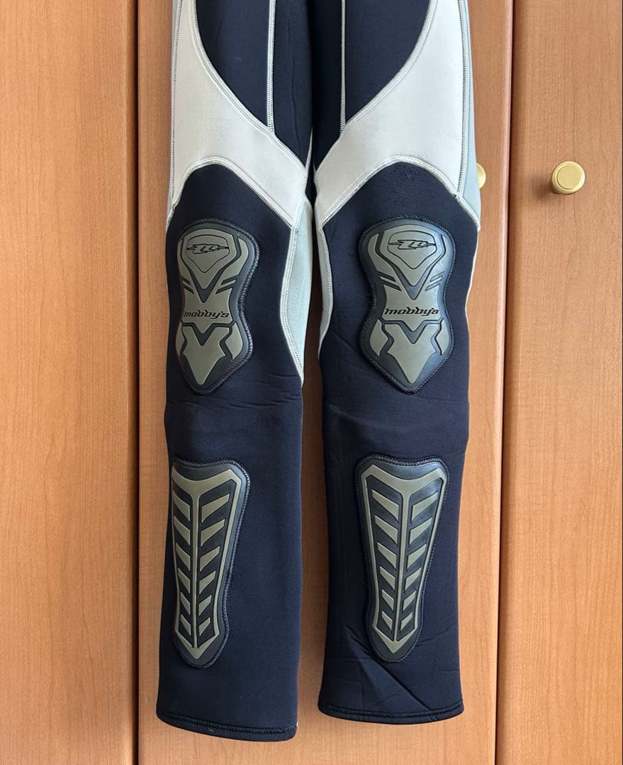 MOBBY'S ウエットスーツ