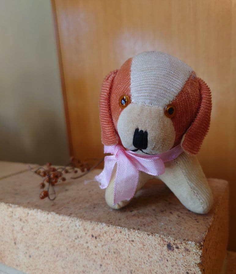 戦前 日本製　縞別珍（しまべっちん）の小犬　輸出用　アンティーク