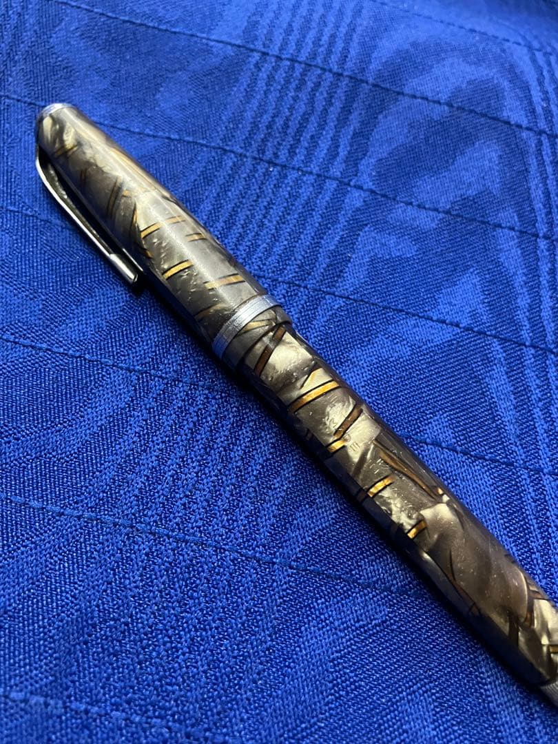 g*n様 万年筆　パイロット　セルロイド　ビンテージ　吸引式