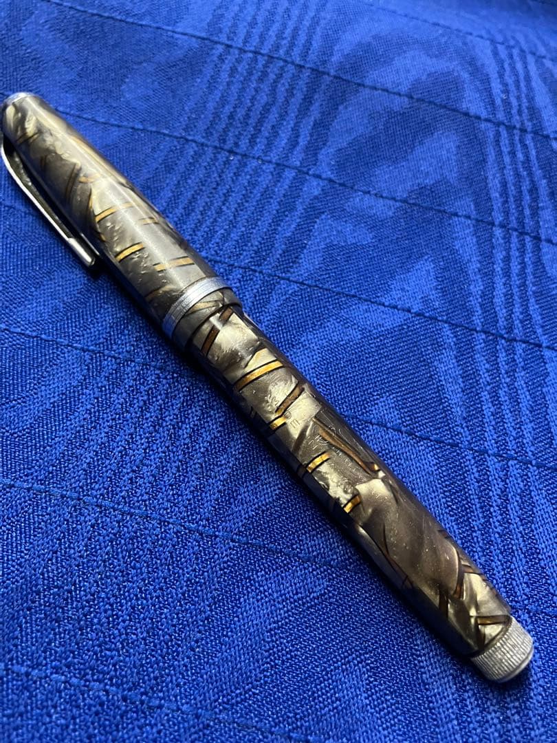 g*n様 万年筆　パイロット　セルロイド　ビンテージ　吸引式