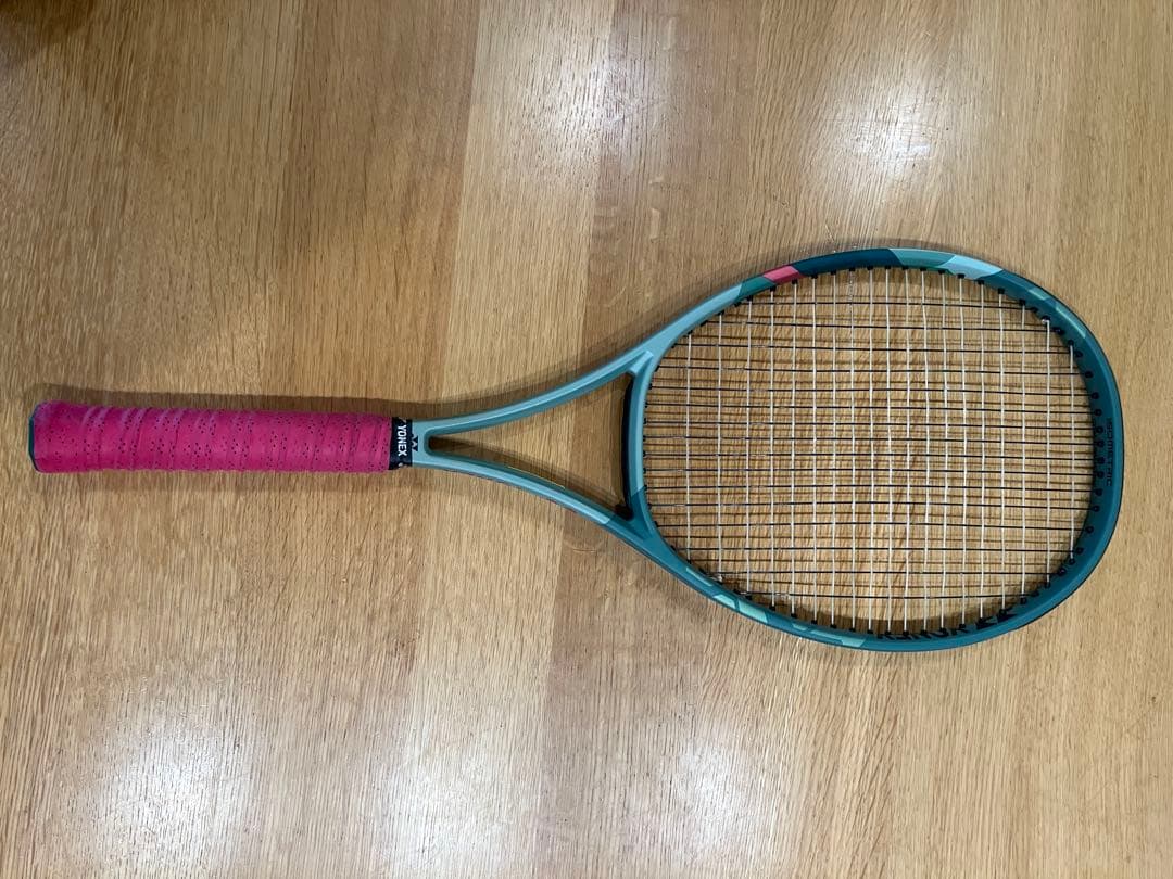 ラケット(硬式用) PERCEPT100 G1