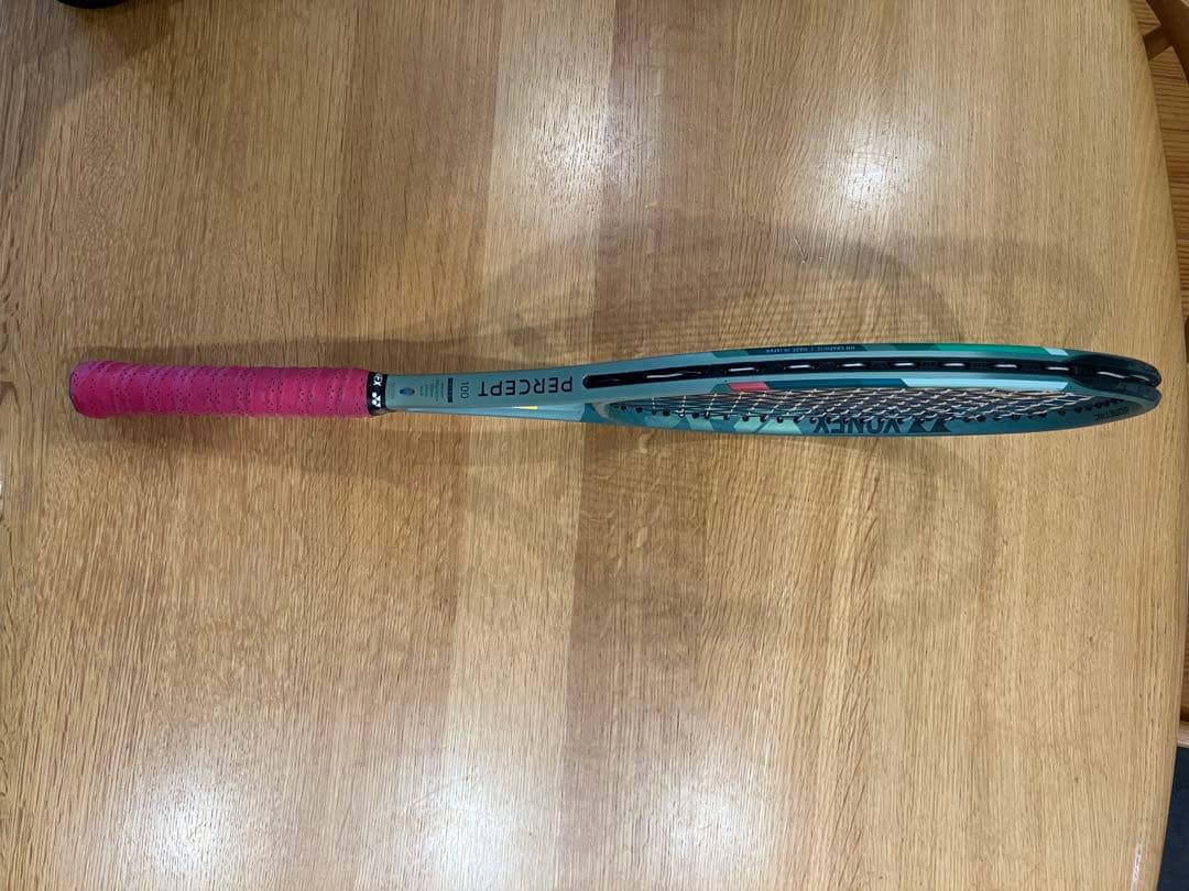 ラケット(硬式用) PERCEPT100 G1