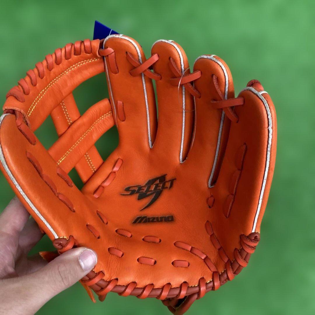 も*ち様 新品未使用　ミズノ 少年軟式用グラブ