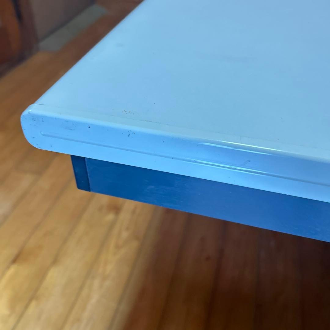 PLUS事務机　￼ J0IA331 RY-T147 WS