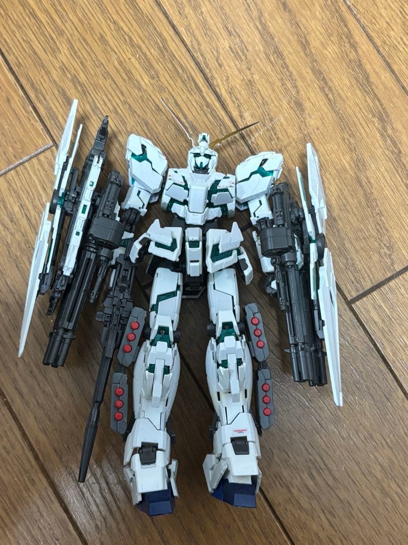 ガンダムプラモデル制作済み