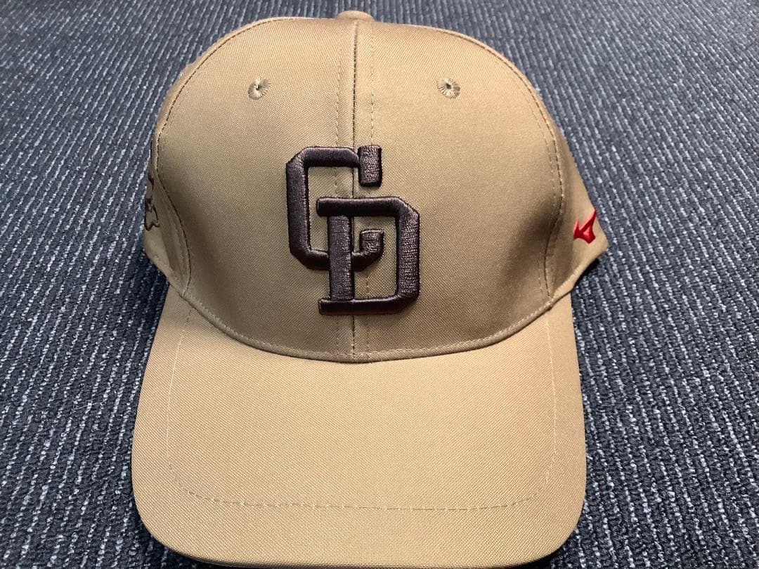 中日ドラゴンズ　沖縄キャンプ2026、2024 関係者キャップ　新品未使用品