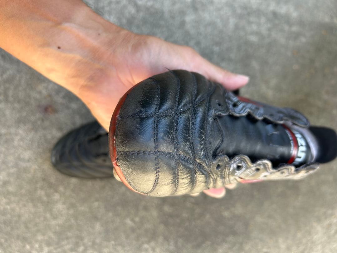 Mizuno モレリアネオ3 セルヒオ・ラモス シグネチャーモデル　27.0cm