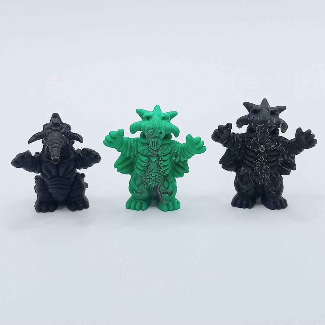 【専用出品】80獣3体　ウルトラマン 怪獣 消しゴム　ウルトラ怪獣消しゴム 特撮