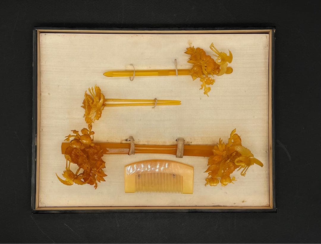 花嫁かんざし 髪飾りセット 和装小物 櫛 簪 くし 髪飾り 本鼈甲 木箱付き