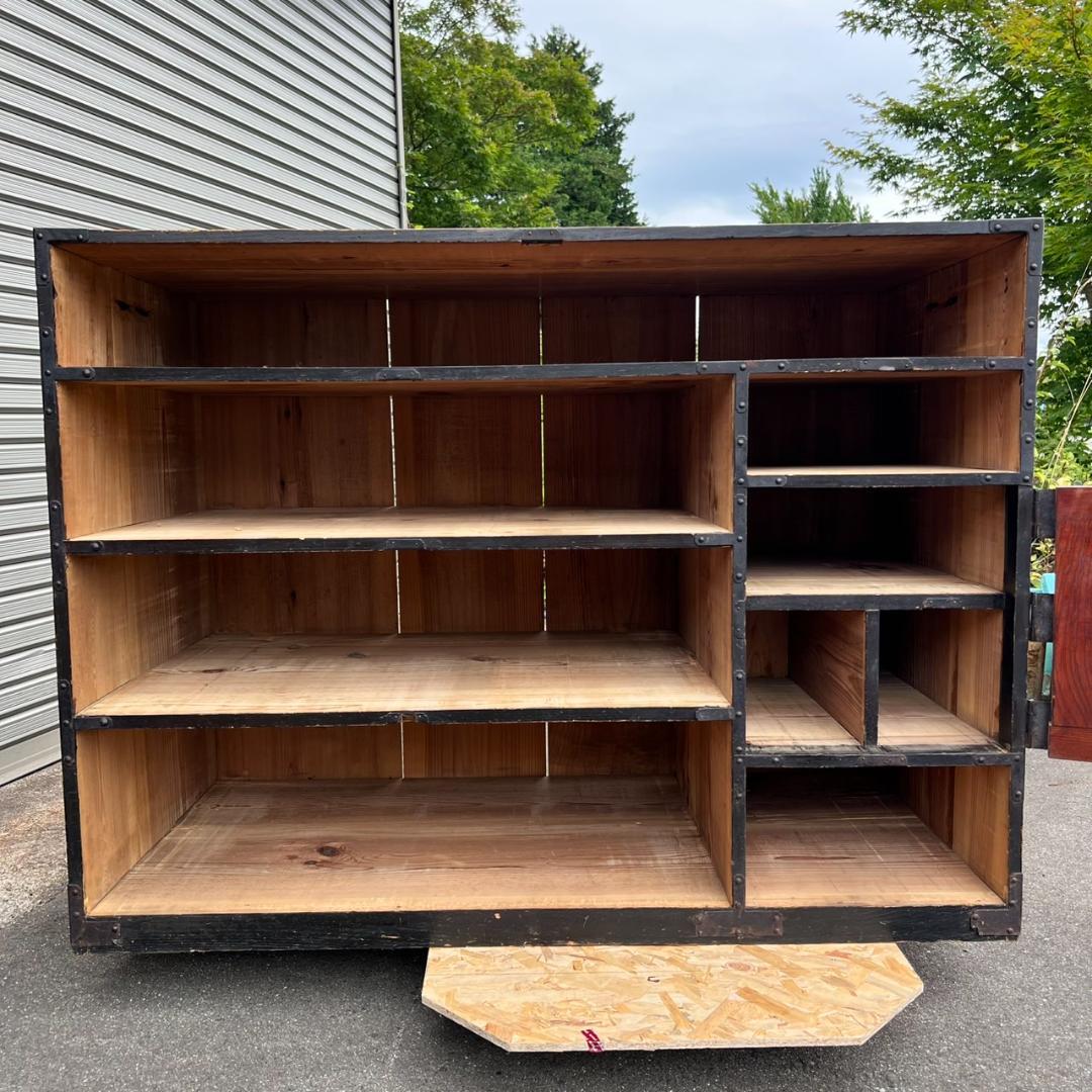 衣装箪笥　時代物　旧家より引受　使用感・ダメージあり　【たのメル便♪】