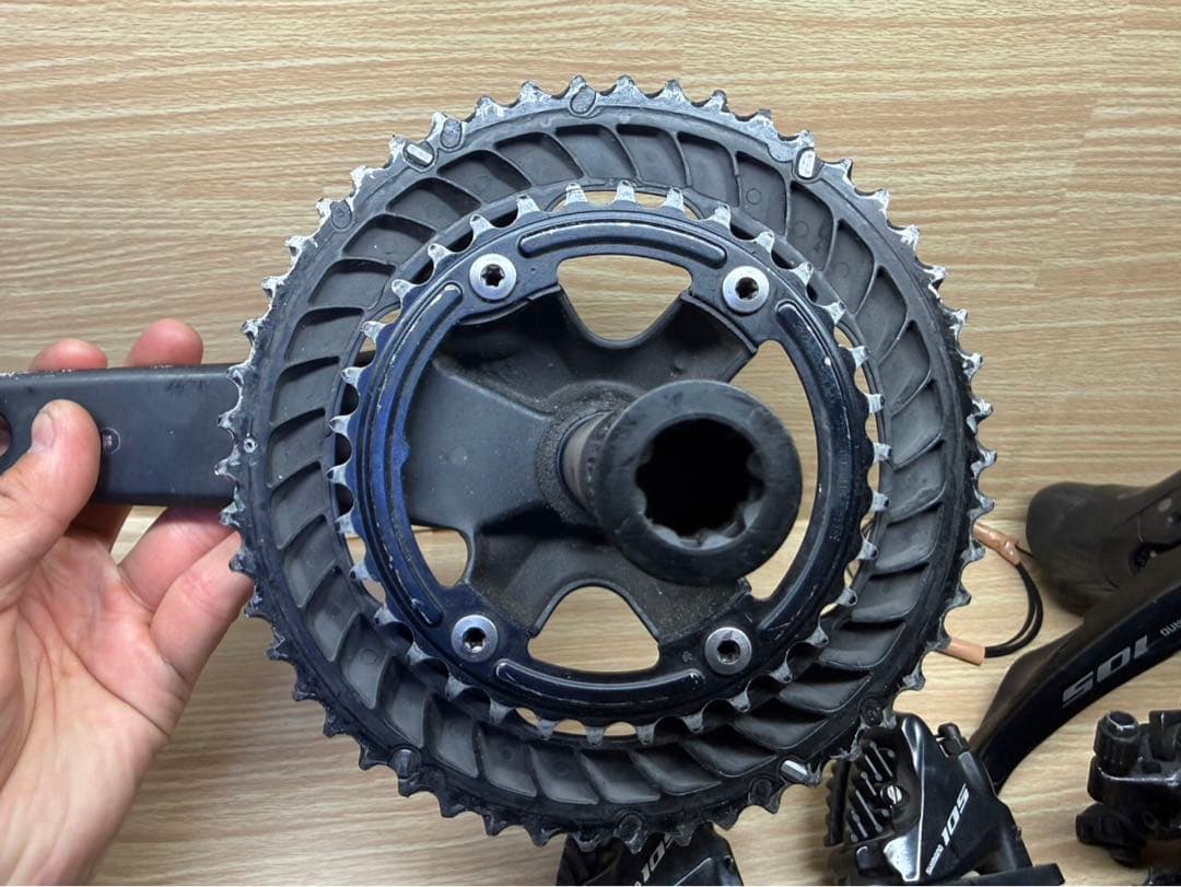 シマノ105 R7000 アルテグラ　油圧　コンポーネント　グループセット