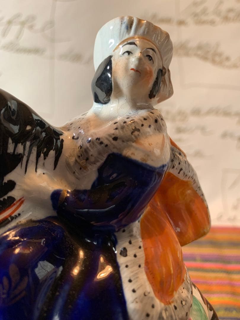 イギリス製　アンティーク　ケンジントン・ハイパーマーケットのレアな馬のペア置物！