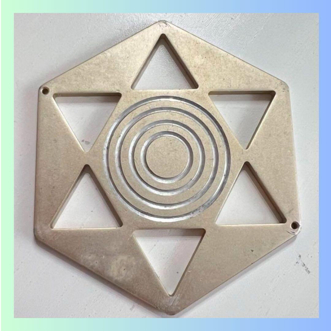 希少　ヒランヤ　金　ゴールド　六角　貴重品 レア　アルマイト　廃盤