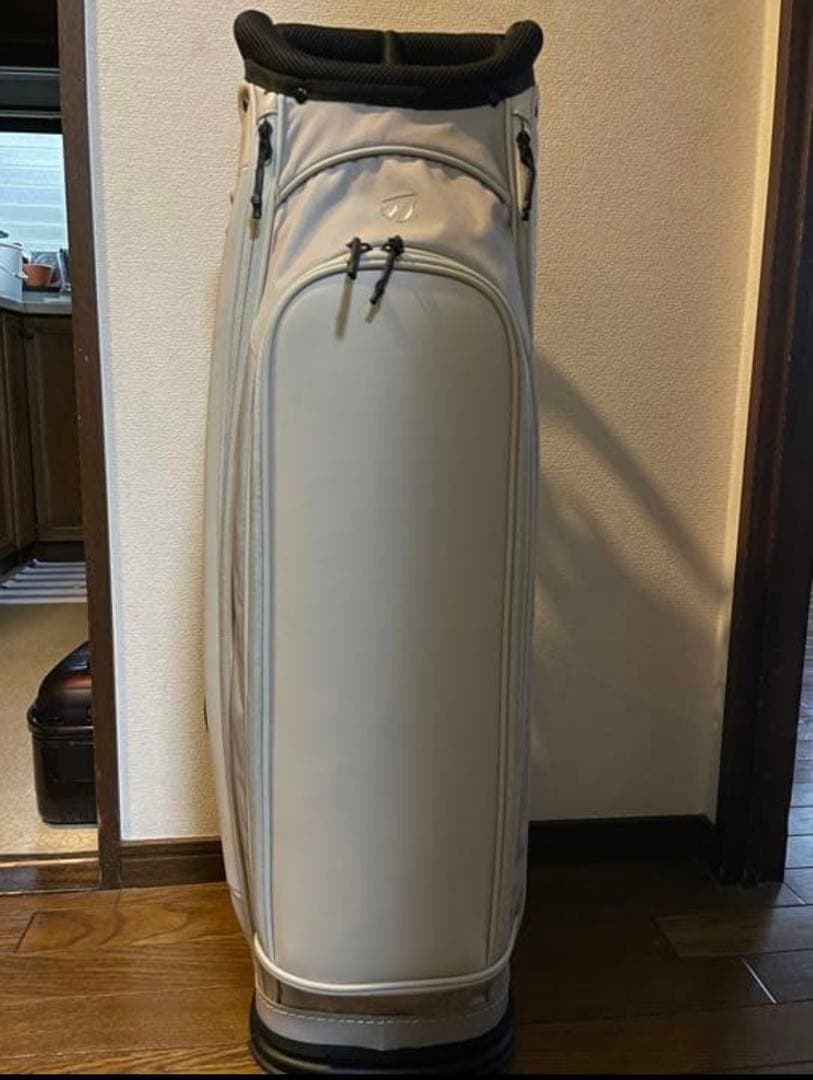 TaylorMade 9.5型キャディバッグ