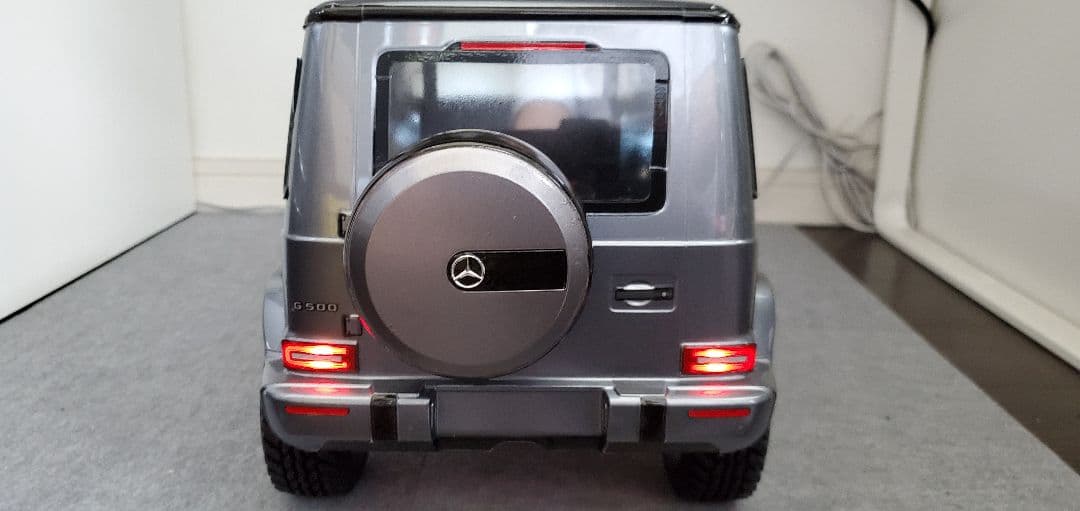 電動RC メルセデス・ベンツ G500 塗装済み