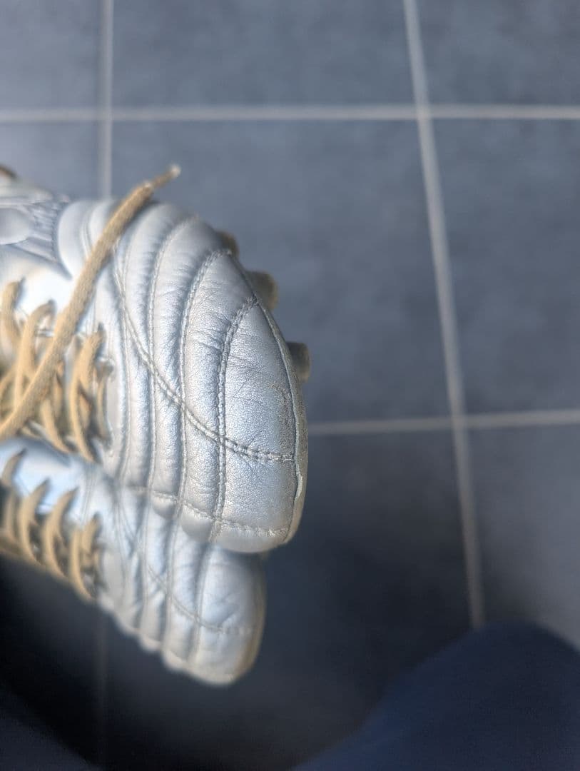 【おたんこナース】モレリアネオ4　シルバー　23.5cm