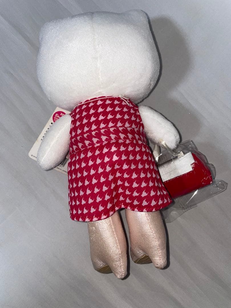 ハローキティ　ご当地キティ　ぬいぐるみ　名古屋嬢